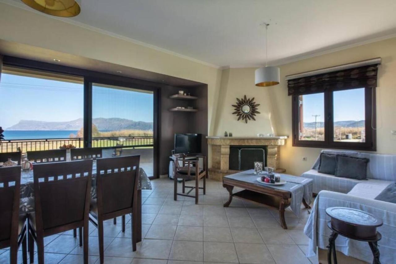 Appartamento Terpsis House Kíssamos Esterno foto